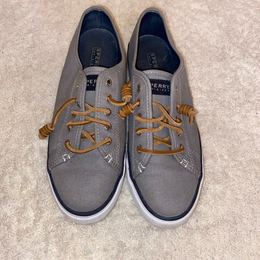 SPERRY GREY SNEAKERS